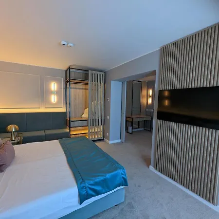 Bavaria Blu And Conference Centre 4*
